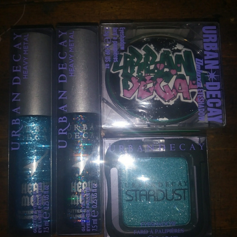 Urban Decay Lot + ZuZu Luxe Lip Gloss